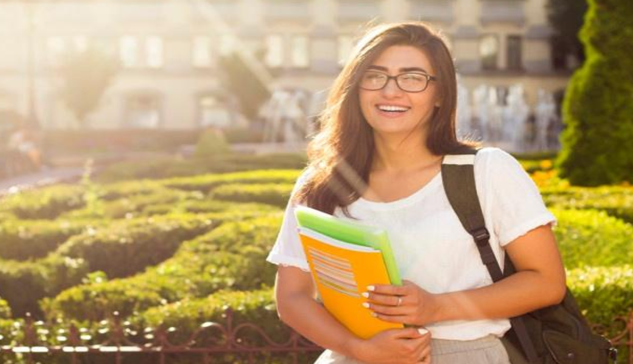 Bourses d'études en France Master in Fashion Management