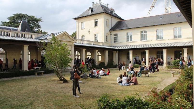 Bourse Master en France Émile Boutmy